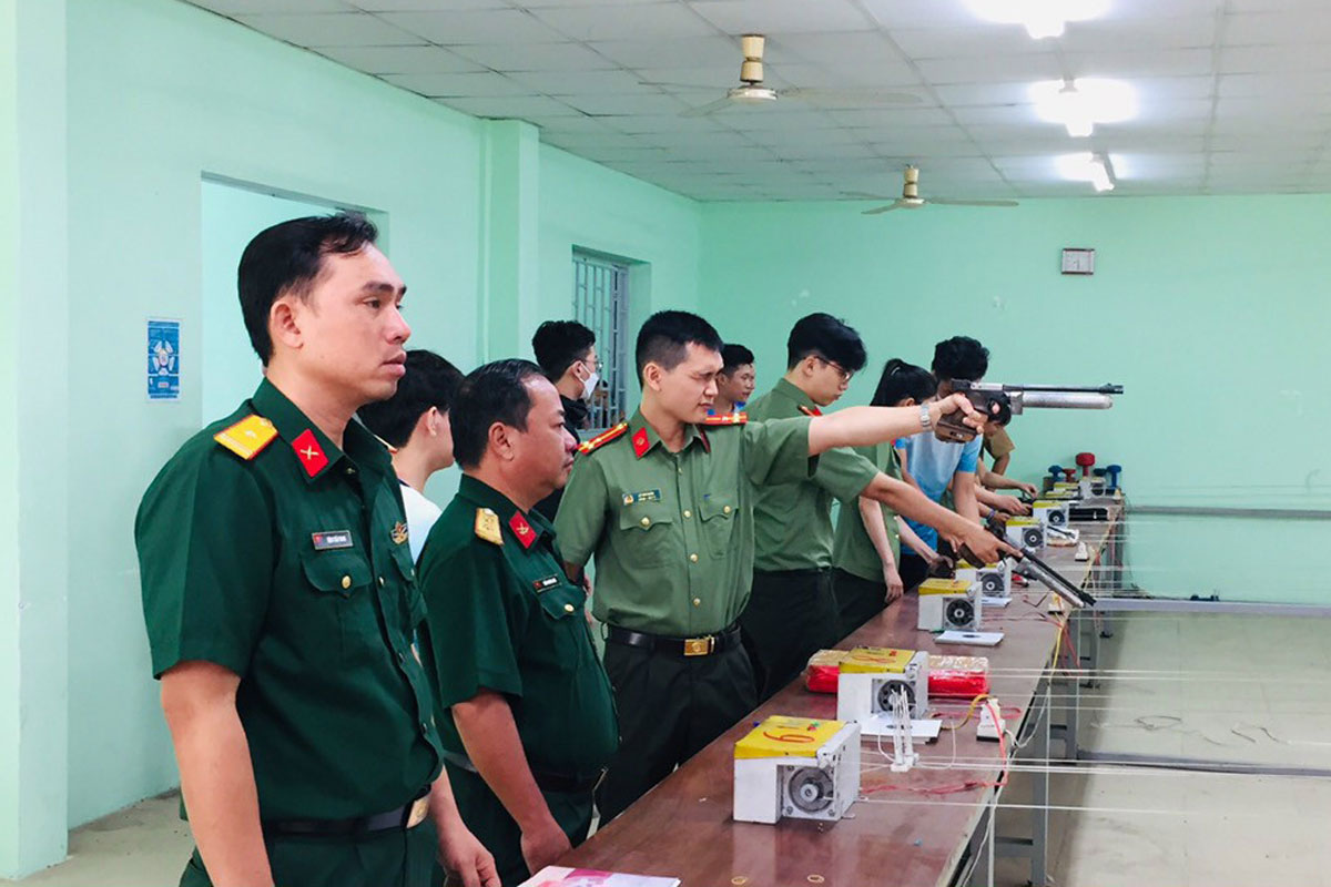 Giải Bắn súng truyền thống lực lượng vũ trang Quận Bình Thạnh 2023